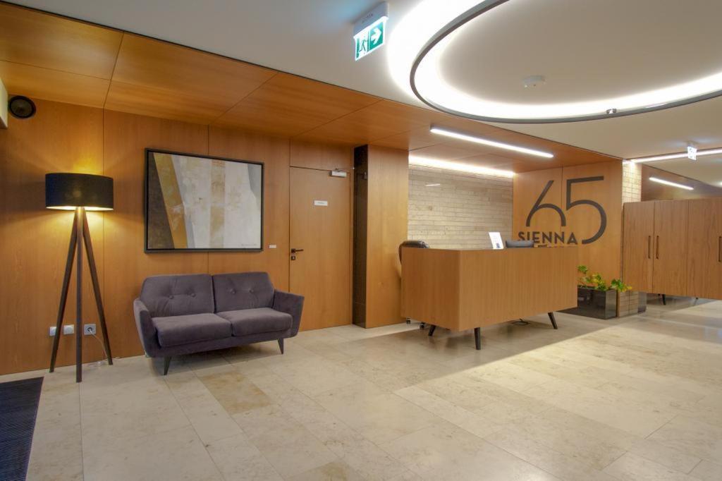 Wronia Oxygen P&O Accommodation Warsaw Exterior photo